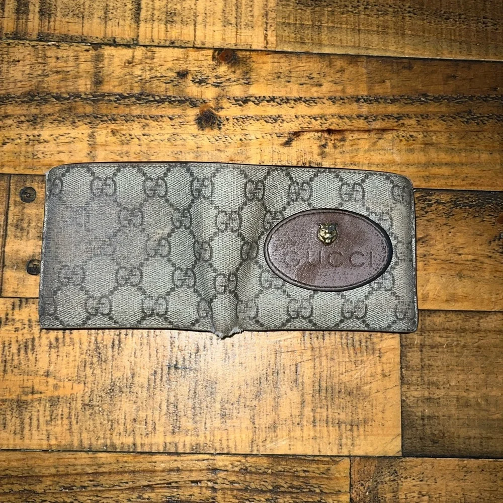 Gucci Feline Bifold Wallet - GG Supreme - Picture 4 of 8